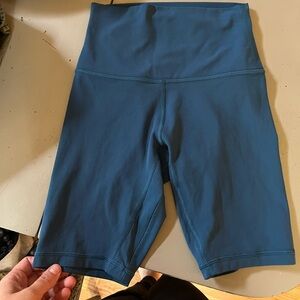 Blue lululemon 6inch align shorts